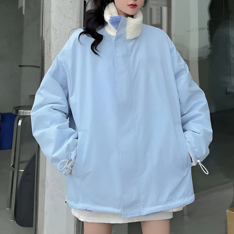 Wendbare sherpa-jakke med hjerte-design til kvinder