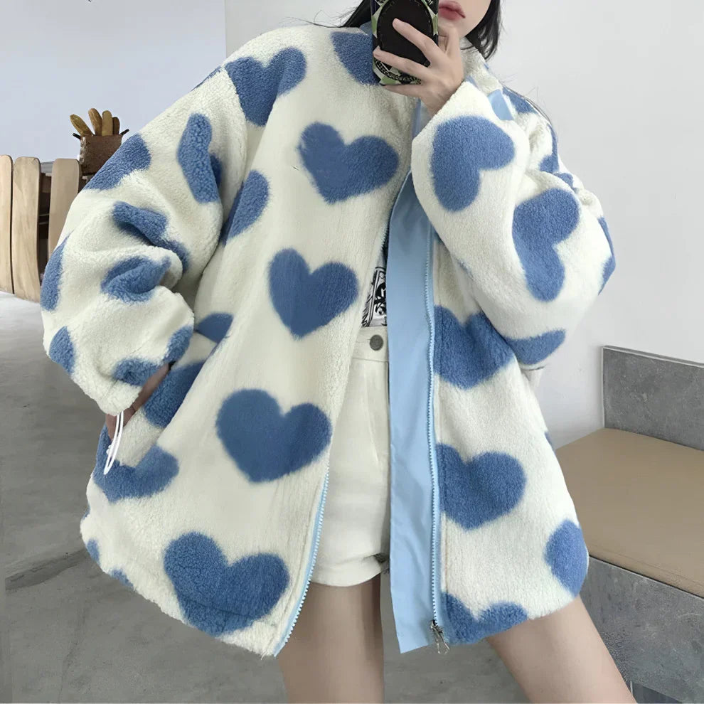 Wendbare sherpa-jakke med hjerte-design til kvinder