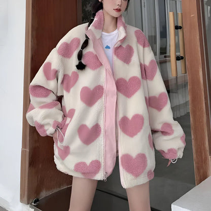 Wendbare sherpa-jakke med hjerte-design til kvinder