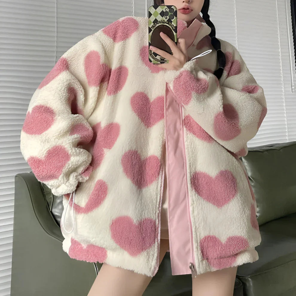 Wendbare sherpa-jakke med hjerte-design til kvinder