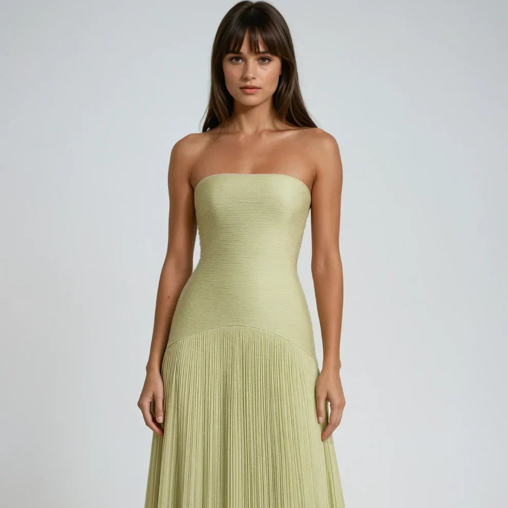 Stropløs plisseret maxikjole til kvinder