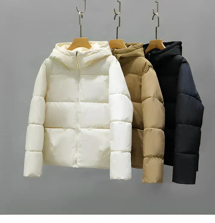 Varm vinterfrakke til kvinder 2024: elegant puffercoat-trend