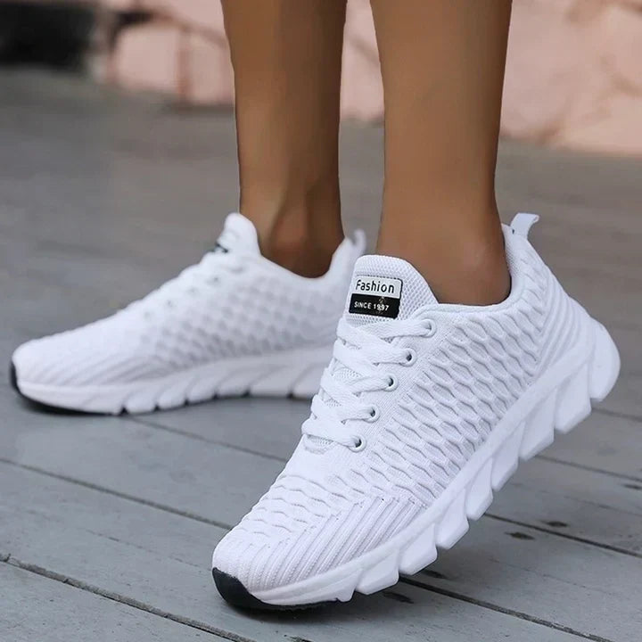 Strikkede dynamicrun-sneakers - fleksible og åndbare