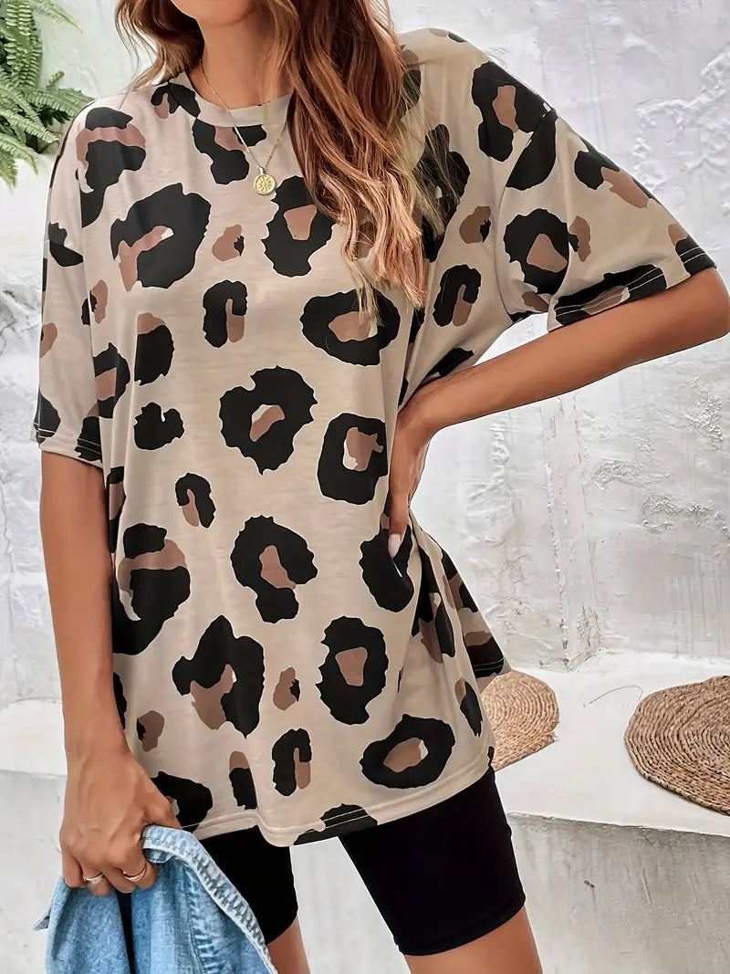 Harper t-shirt med rund hals med leopardprint