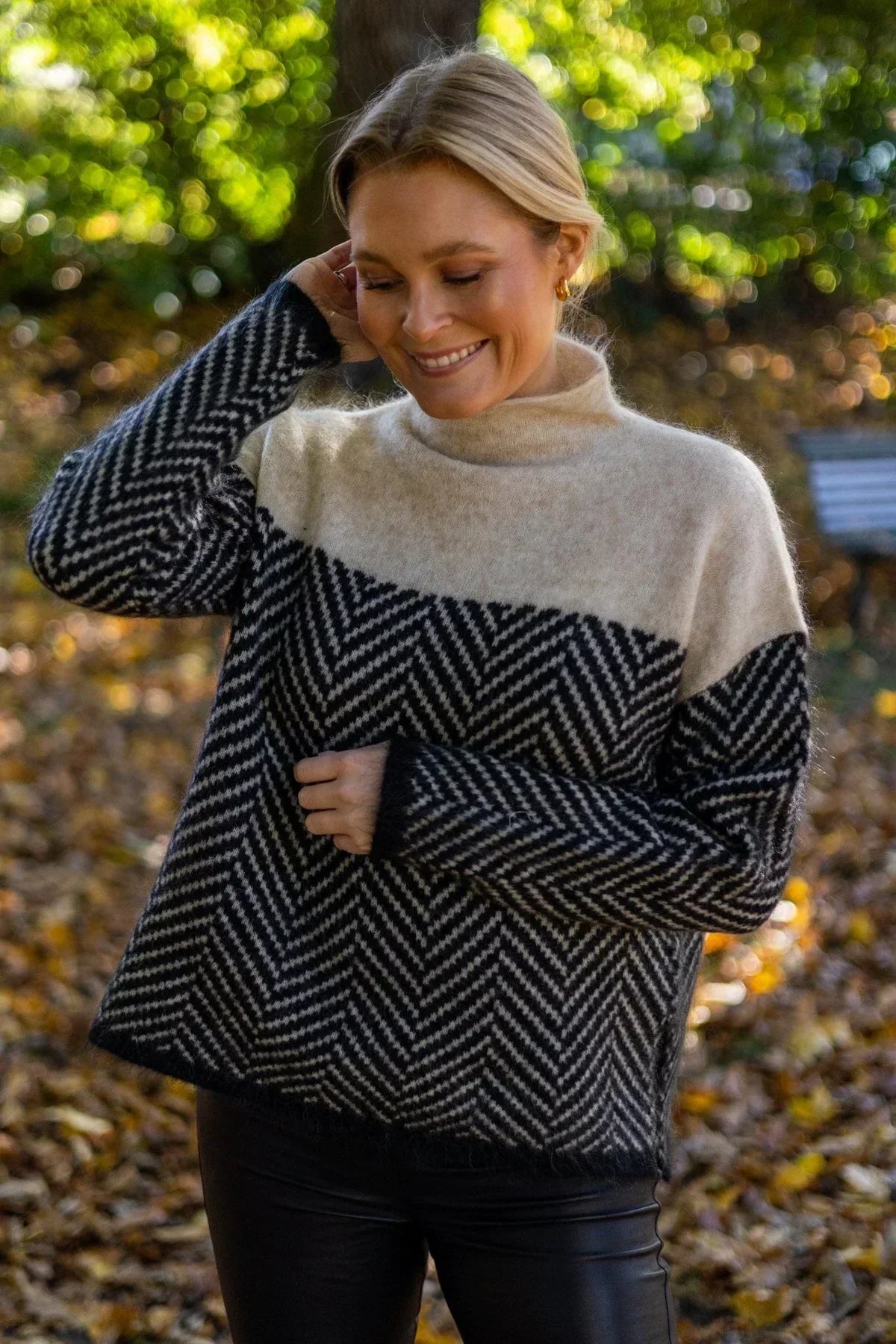 Gia - luksuriøs cashmere-rullekravesweater