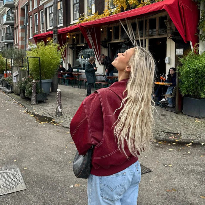 Vera - trendy rød damejakke i oversize-pasform
