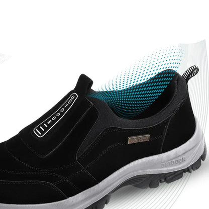 Torben – outdoor slip-on sko i ruskind med gummisål