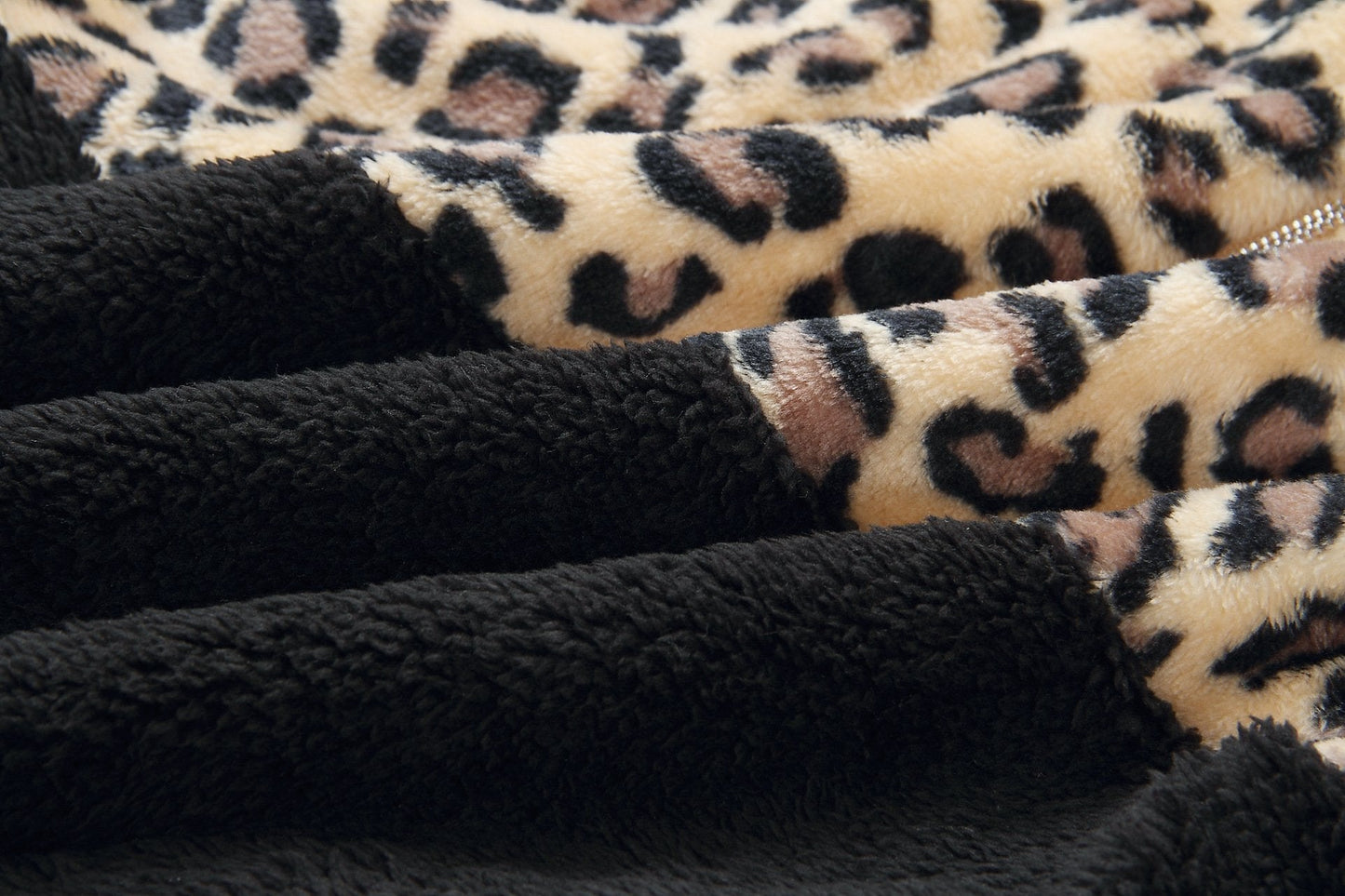 Teddy pullover - ekstrem varm og hyggelig hættetrøje med et stilfuldt leopardprint til foråret