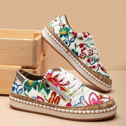 Santorin i flower sneaker trend af sæsonen