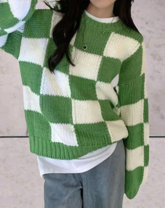 Delilah - strikket sweater til kvinder med ternet mønster