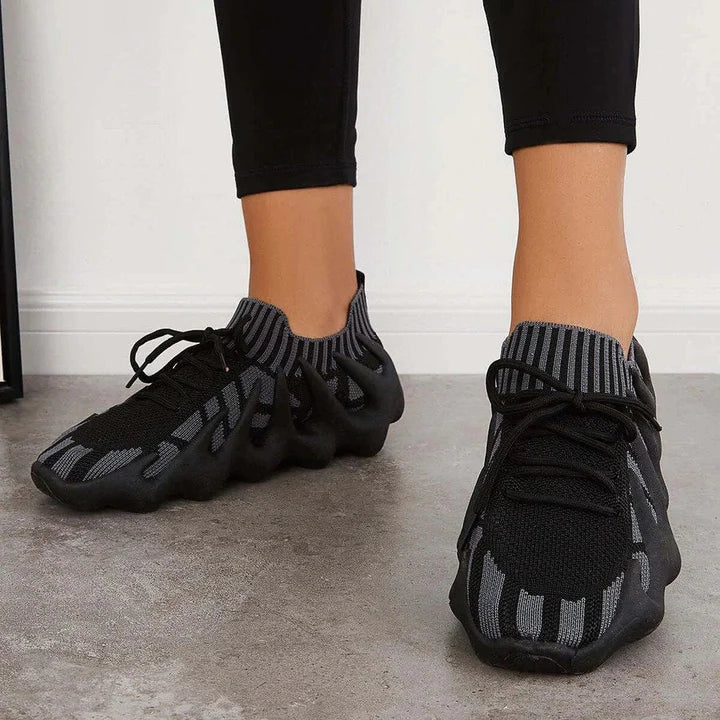Futuristiske sneakers med åndbart design