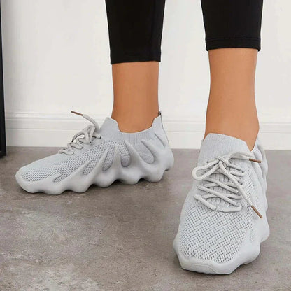 Futuristiske sneakers med åndbart design