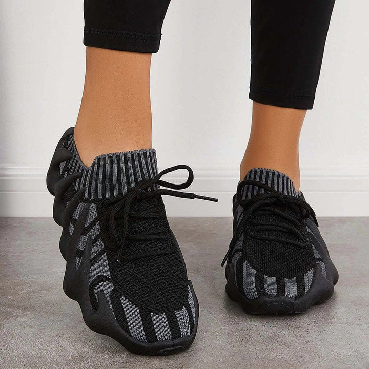Futuristiske sneakers med åndbart design